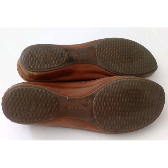 Women's Sz 41 US 10-10.5 Pikolinos Laser Cut Slip On Leather Low Wedge Brandy - Picture 3 of 5